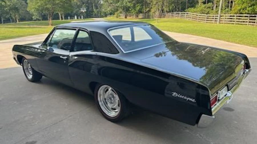 1967 Chevrolet Biscayne - Image 2 of 5