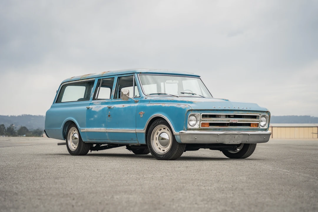 1967 Chevrolet Suburban 6th Gen - Image 20 of 31