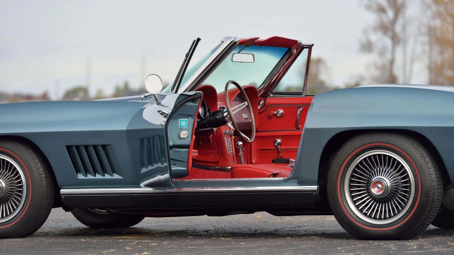 1967 Chevrolet Corvette C2 - Image 19 of 20