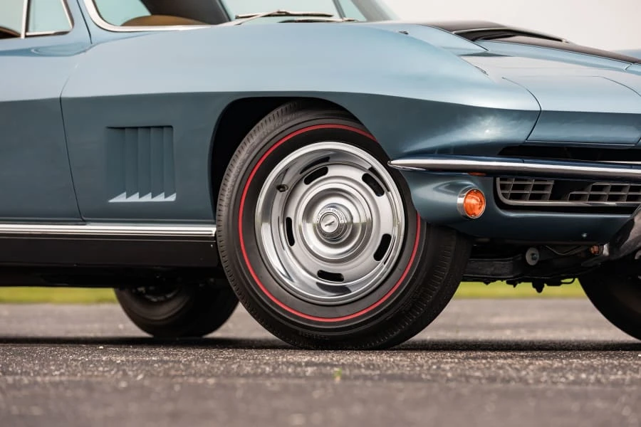 1967 Chevrolet Corvette C2 - Image 11 of 31