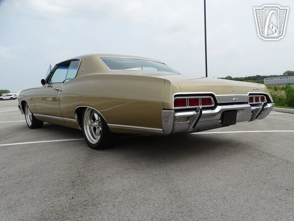1967 Chevrolet Caprice - Image 10 of 12
