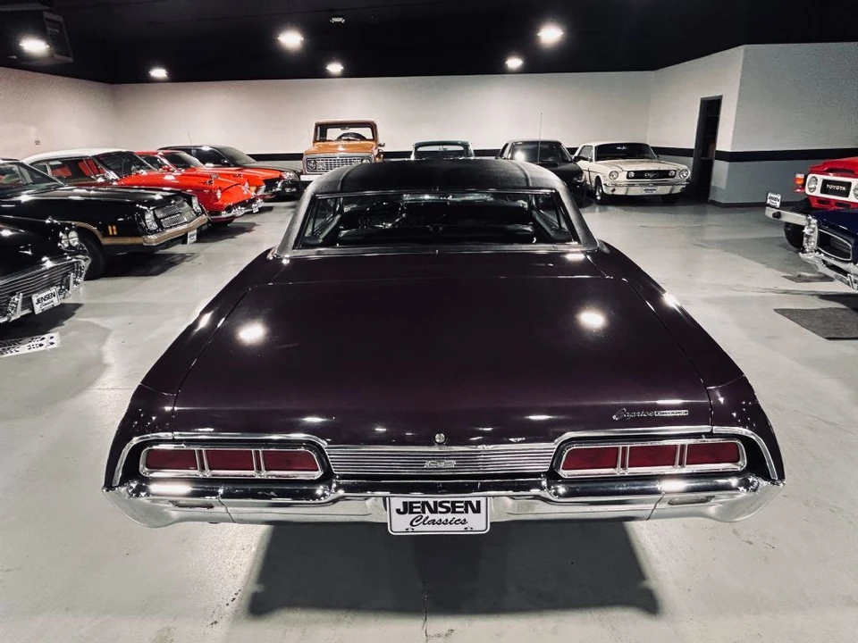 1967 Chevrolet Caprice - Image 25 of 31