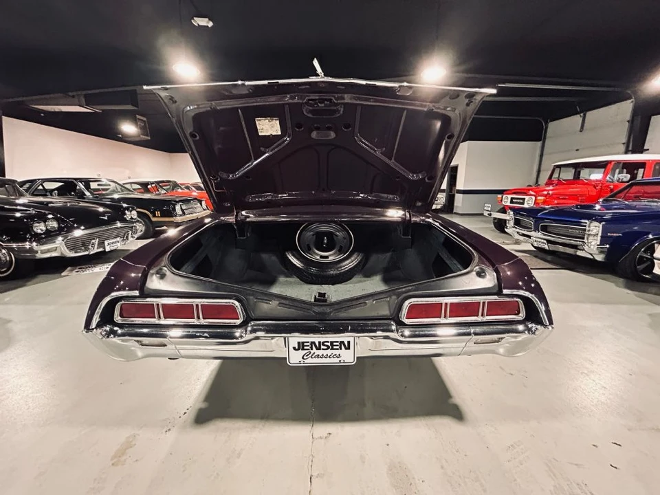 1967 Chevrolet Caprice - Image 30 of 31