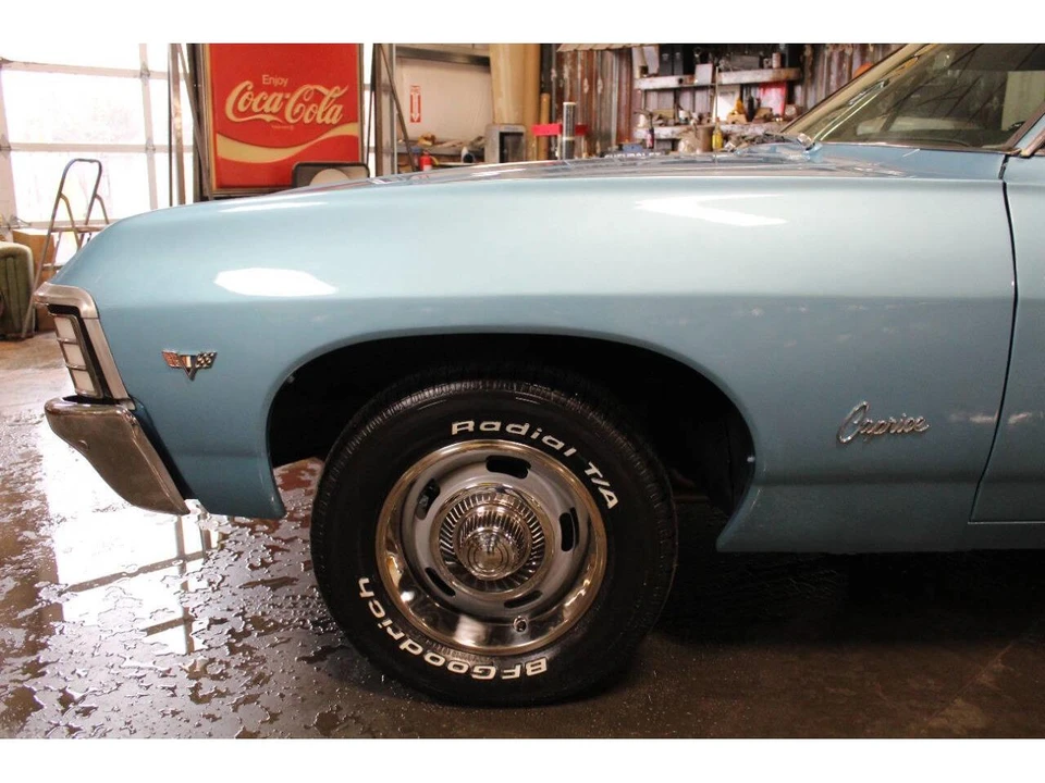 1967 Chevrolet Caprice - Image 25 of 31