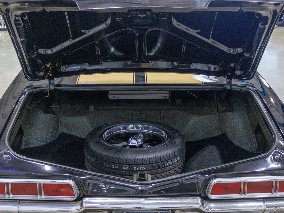 1967 Chevrolet Caprice - Image 18 of 21
