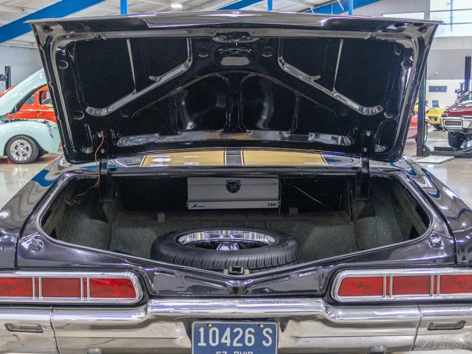 1967 Chevrolet Caprice - Image 17 of 21