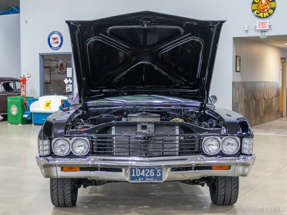 1967 Chevrolet Caprice - Image 10 of 21