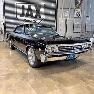 1967 Chevrolet Classic 2door
