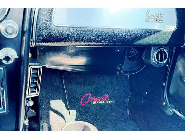 1967 Chevrolet Corvette C2 - Image 20 of 21