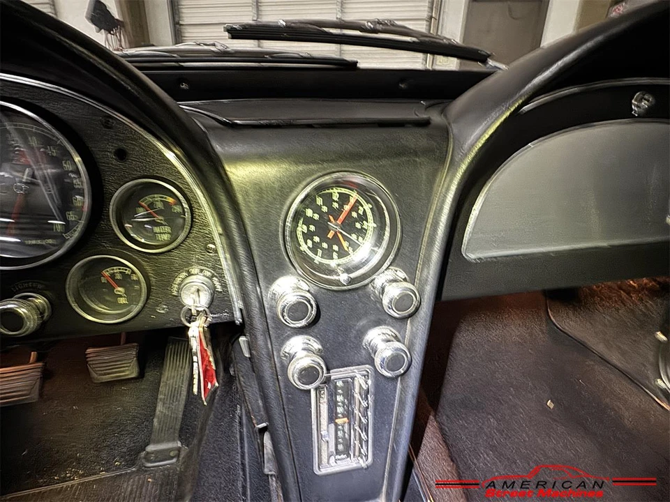 1967 Chevrolet Corvette C2 - Image 13 of 31