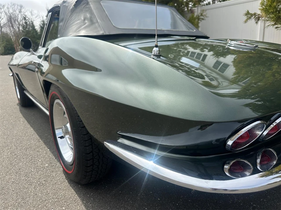 1967 Chevrolet Corvette C2 - Image 18 of 31