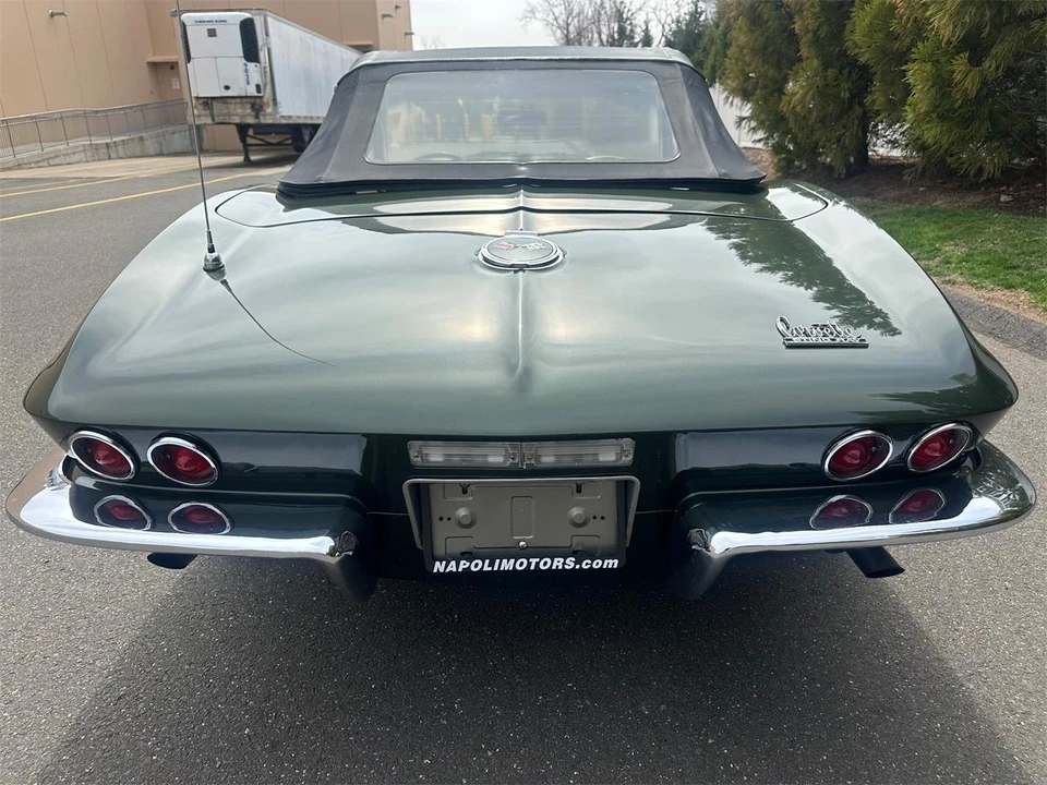 1967 Chevrolet Corvette C2 - Image 15 of 31