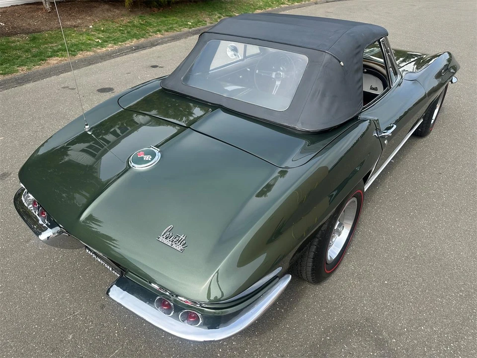 1967 Chevrolet Corvette C2 - Image 16 of 31