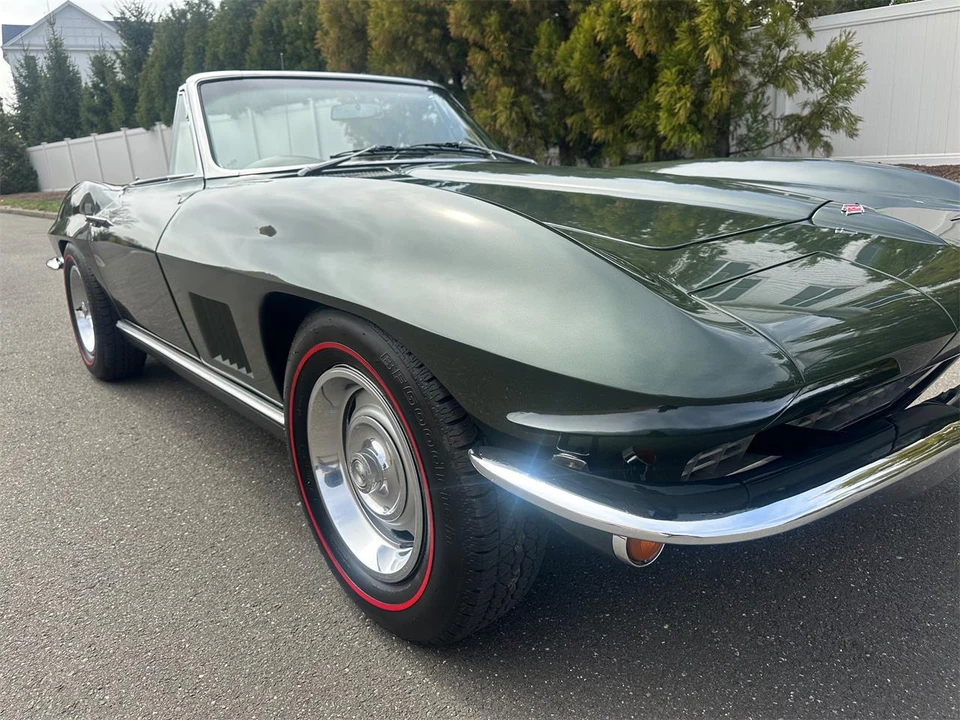 1967 Chevrolet Corvette C2 - Image 26 of 31