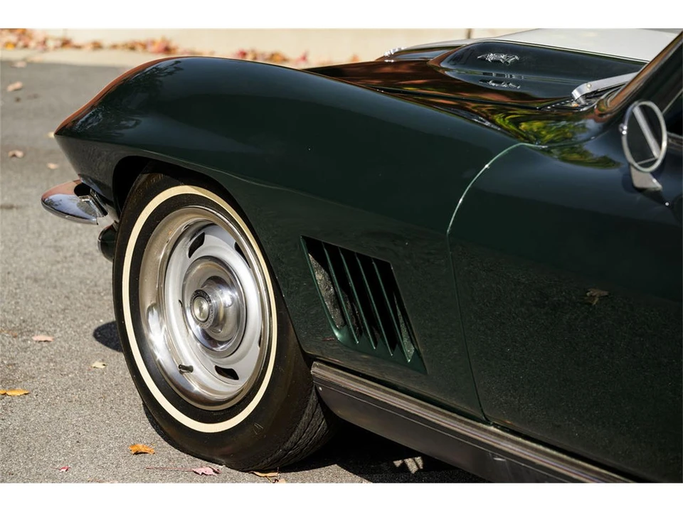 1967 Chevrolet Corvette C2 - Image 12 of 31