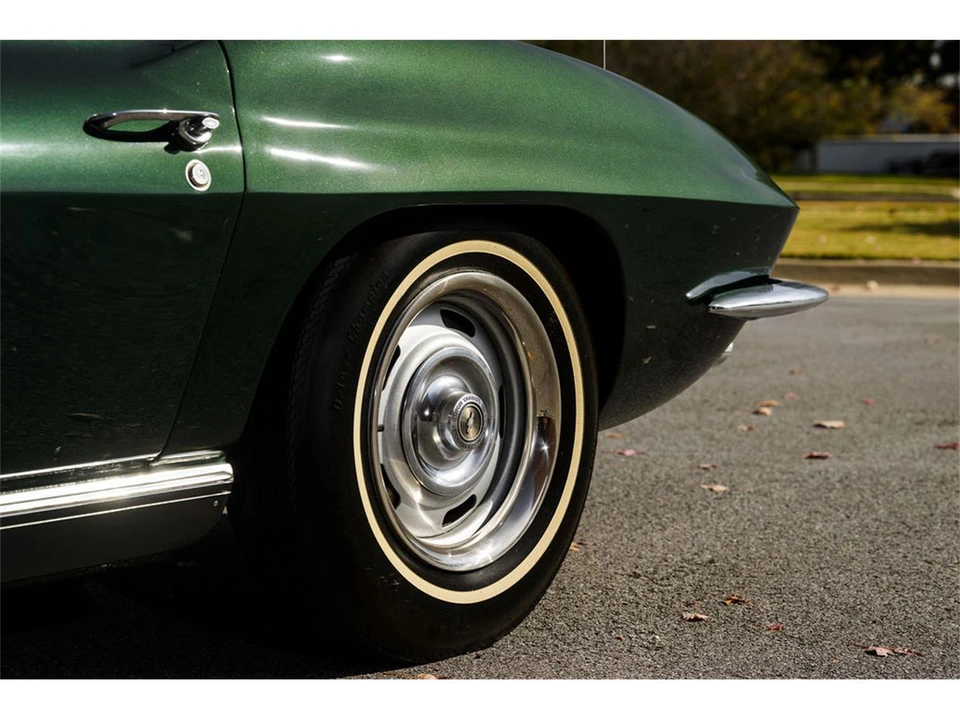 1967 Chevrolet Corvette C2 - Image 14 of 31