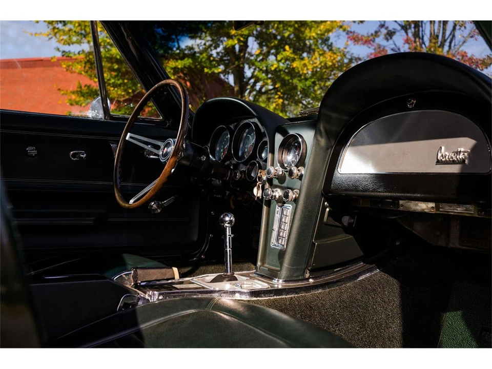 1967 Chevrolet Corvette C2 - Image 26 of 31
