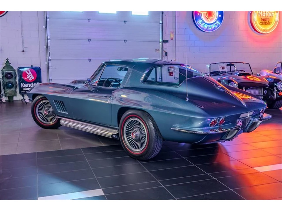1967 Chevrolet Corvette C2 - Image 7 of 31