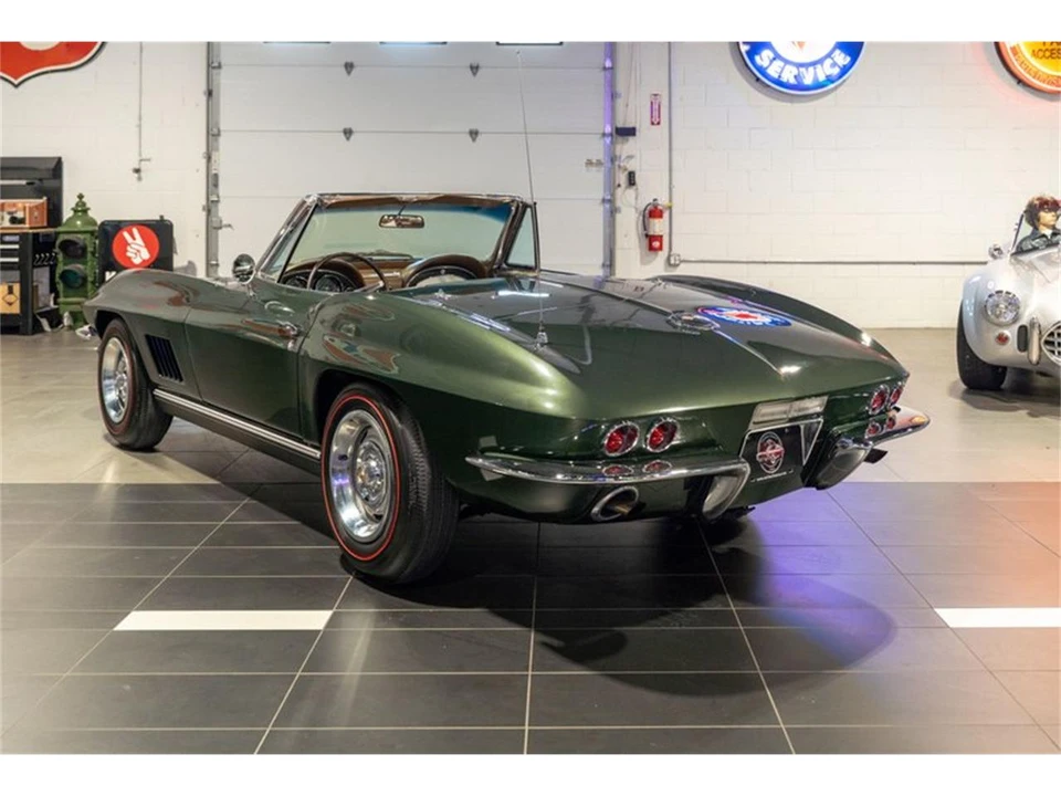 1967 Chevrolet Corvette C2 - Image 13 of 31