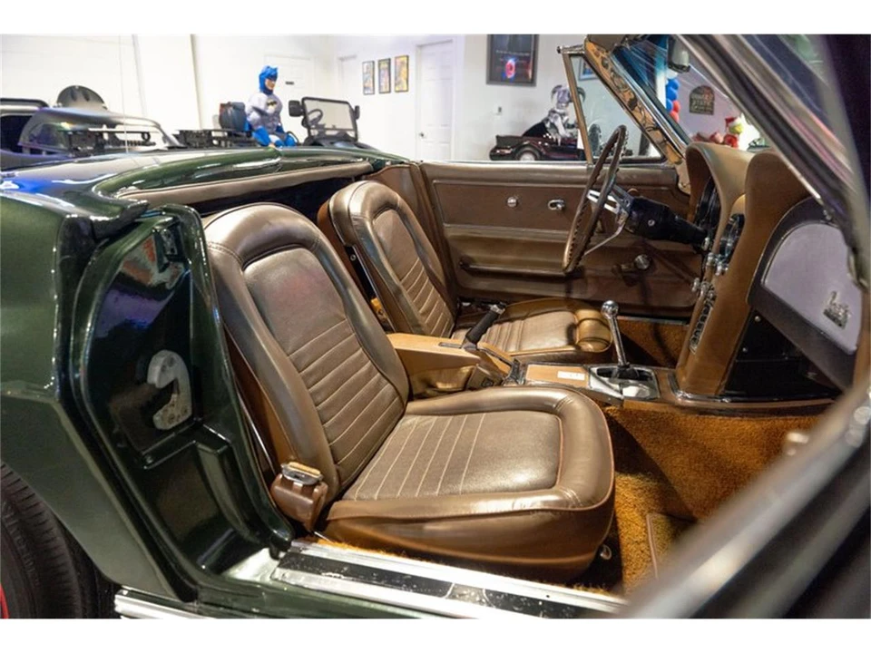1967 Chevrolet Corvette C2 - Image 25 of 31