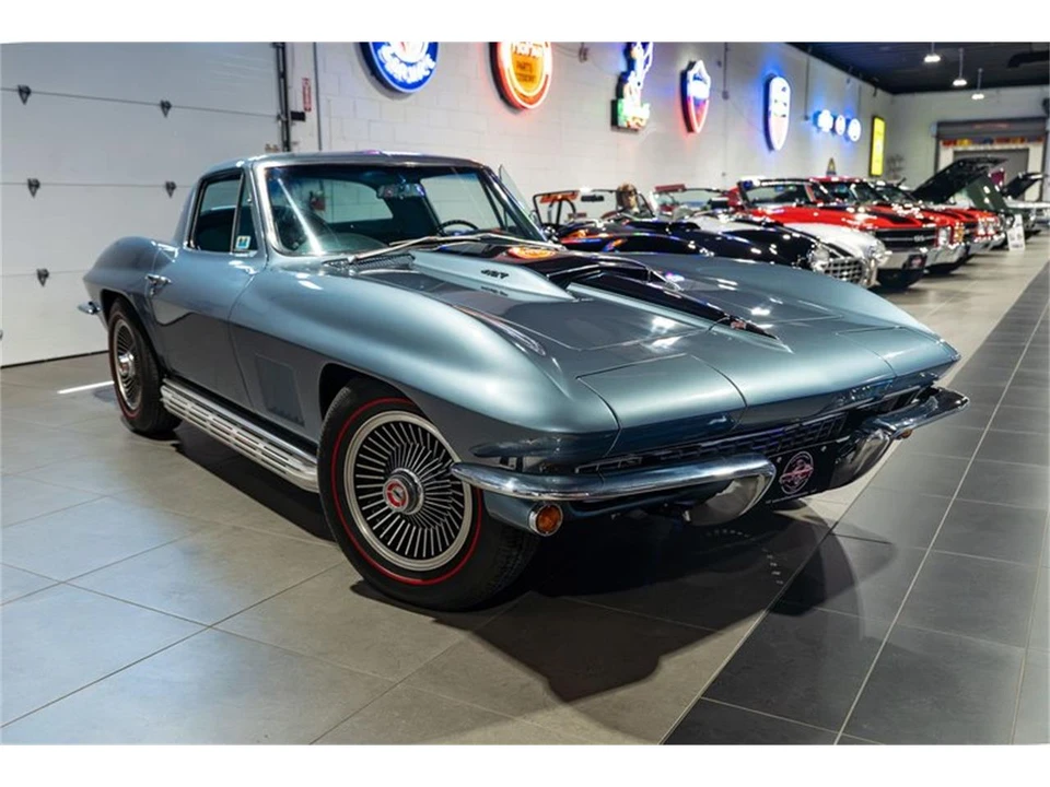 1967 Chevrolet Corvette C2 - Image 14 of 31
