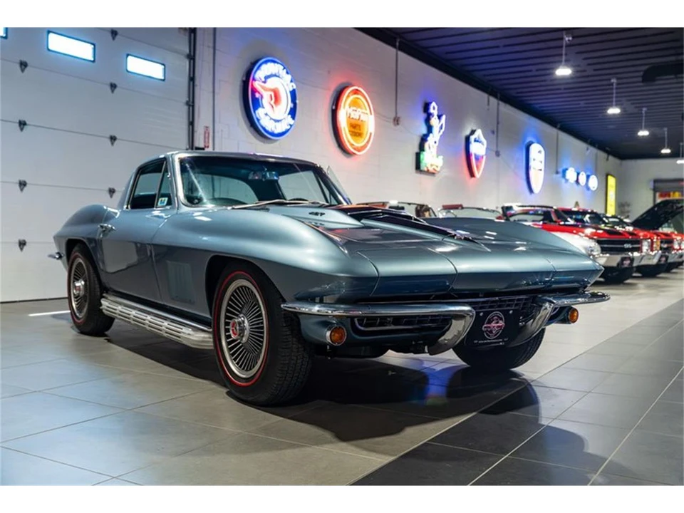 1967 Chevrolet Corvette C2 - Image 12 of 31