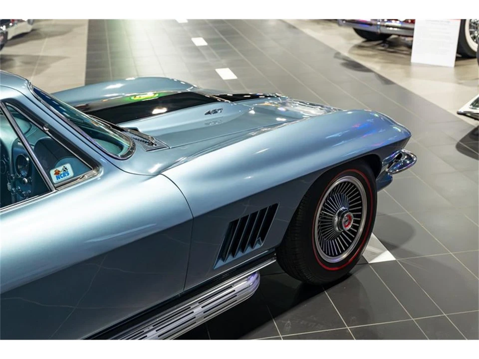1967 Chevrolet Corvette C2 - Image 28 of 31