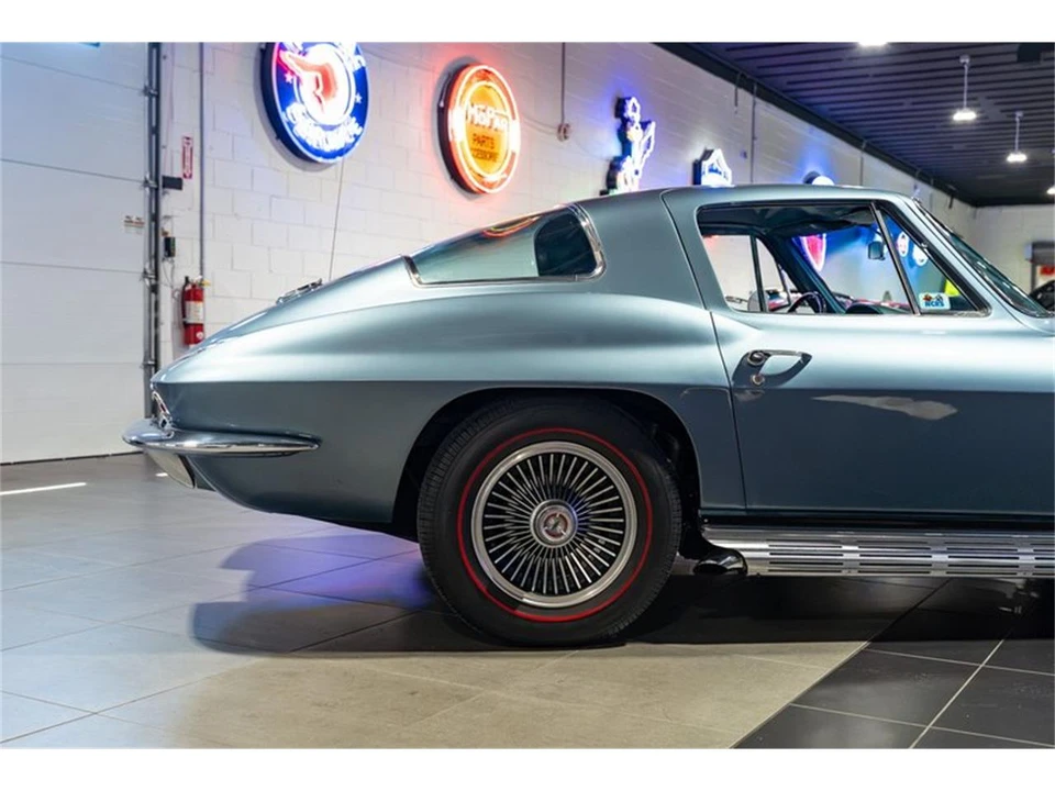 1967 Chevrolet Corvette C2 - Image 27 of 31