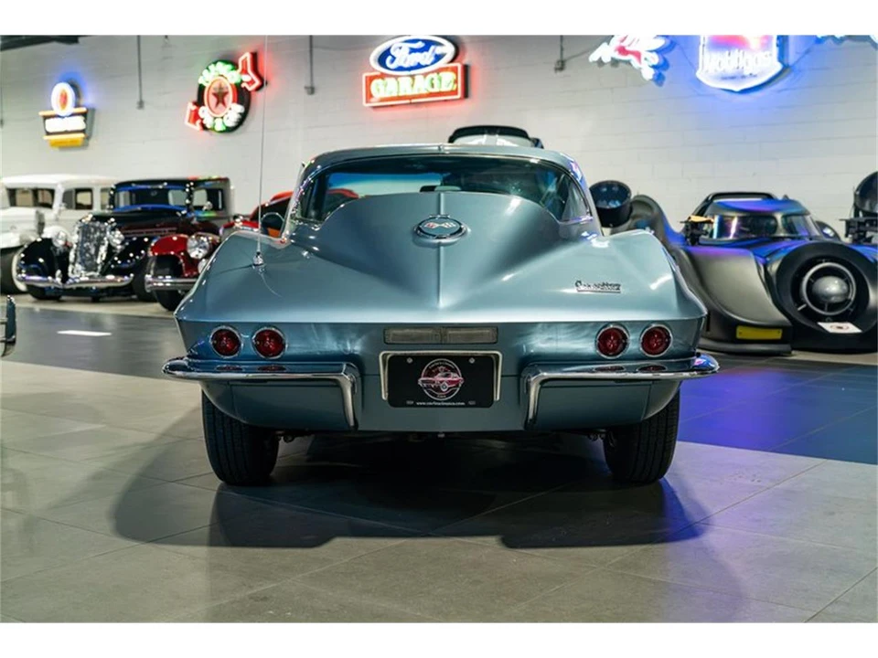 1967 Chevrolet Corvette C2 - Image 17 of 31