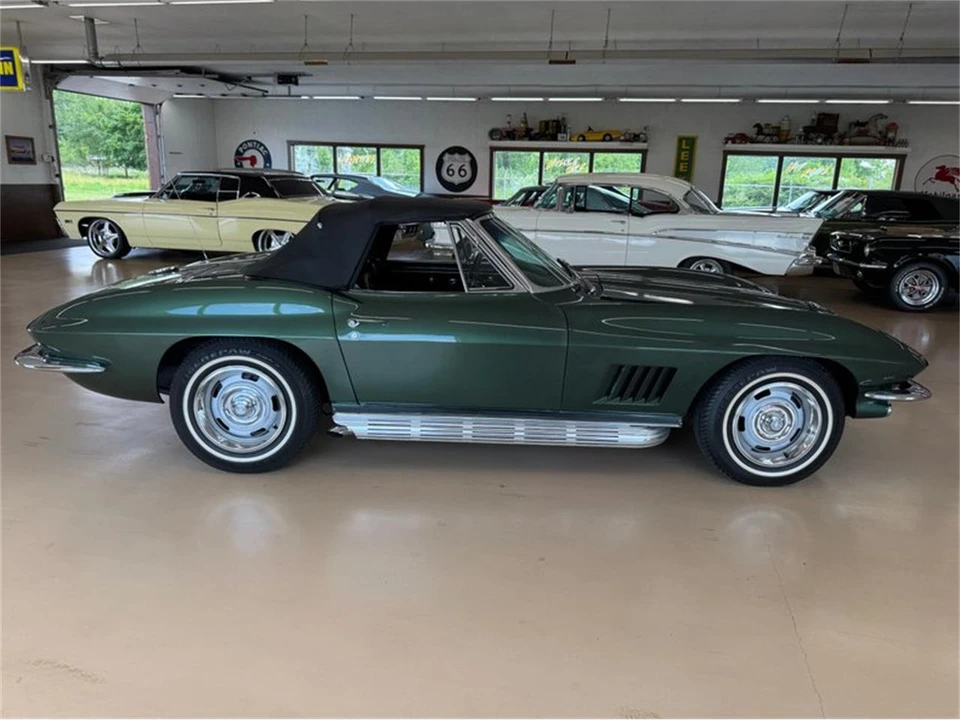 1967 Chevrolet Corvette C2 - Image 18 of 19