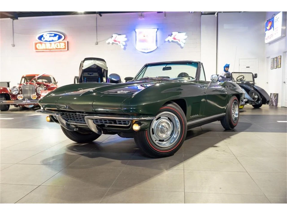 1967 Chevrolet Corvette C2 - Image 10 of 31