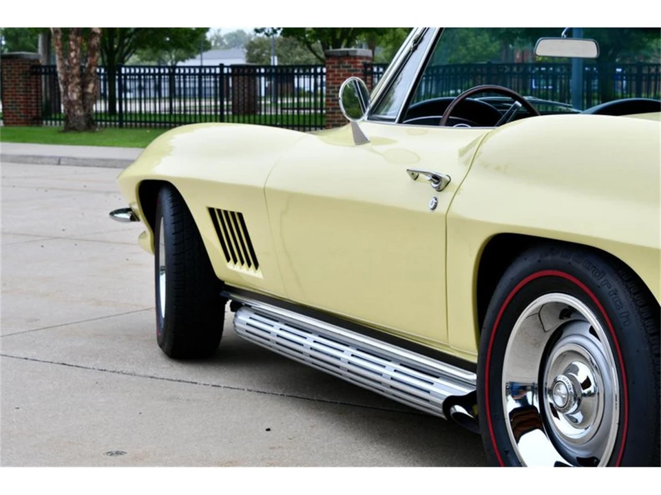 1967 Chevrolet Corvette C2 - Image 17 of 31