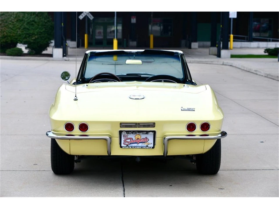 1967 Chevrolet Corvette C2 - Image 23 of 31