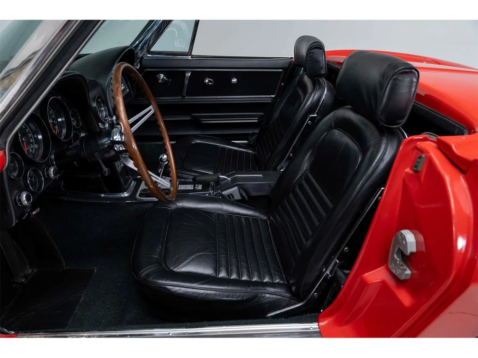 1967 Chevrolet Corvette C2 - Image 23 of 31
