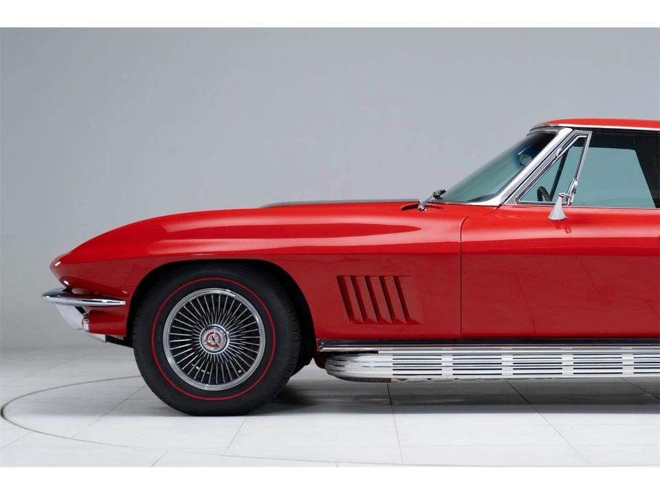 1967 Chevrolet Corvette C2 - Image 19 of 31