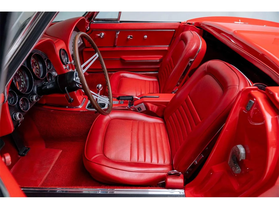 1967 Chevrolet Corvette C2 - Image 25 of 31