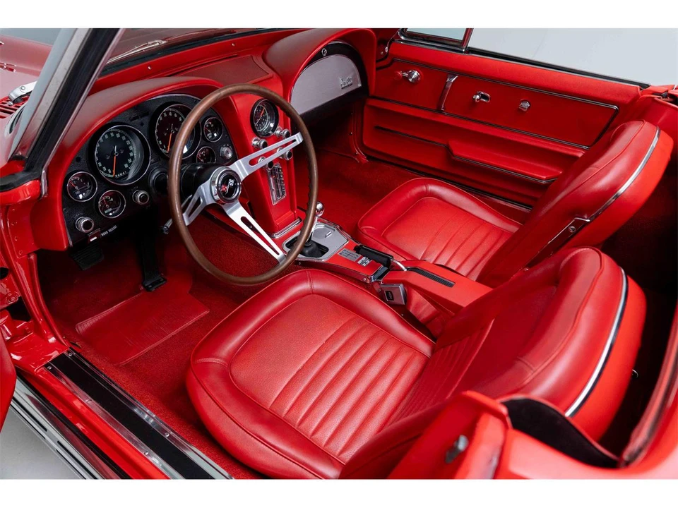 1967 Chevrolet Corvette C2 - Image 24 of 31