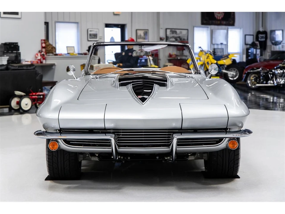 1967 Chevrolet Corvette C2 - Image 3 of 10