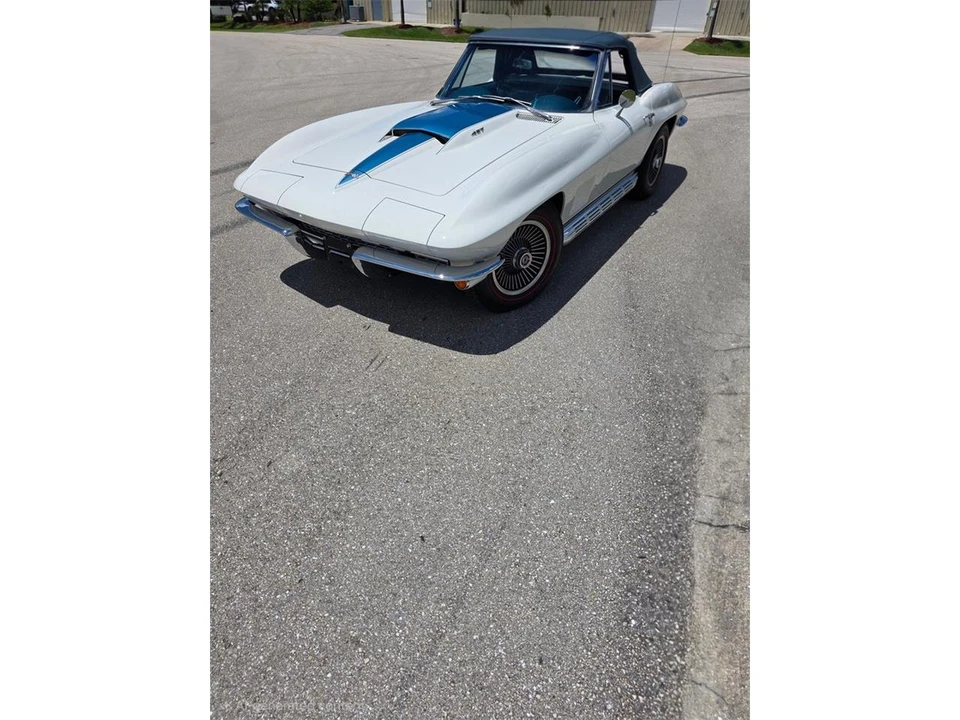 1967 Chevrolet Corvette C2 - Image 22 of 31