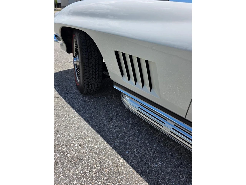 1967 Chevrolet Corvette C2 - Image 25 of 31