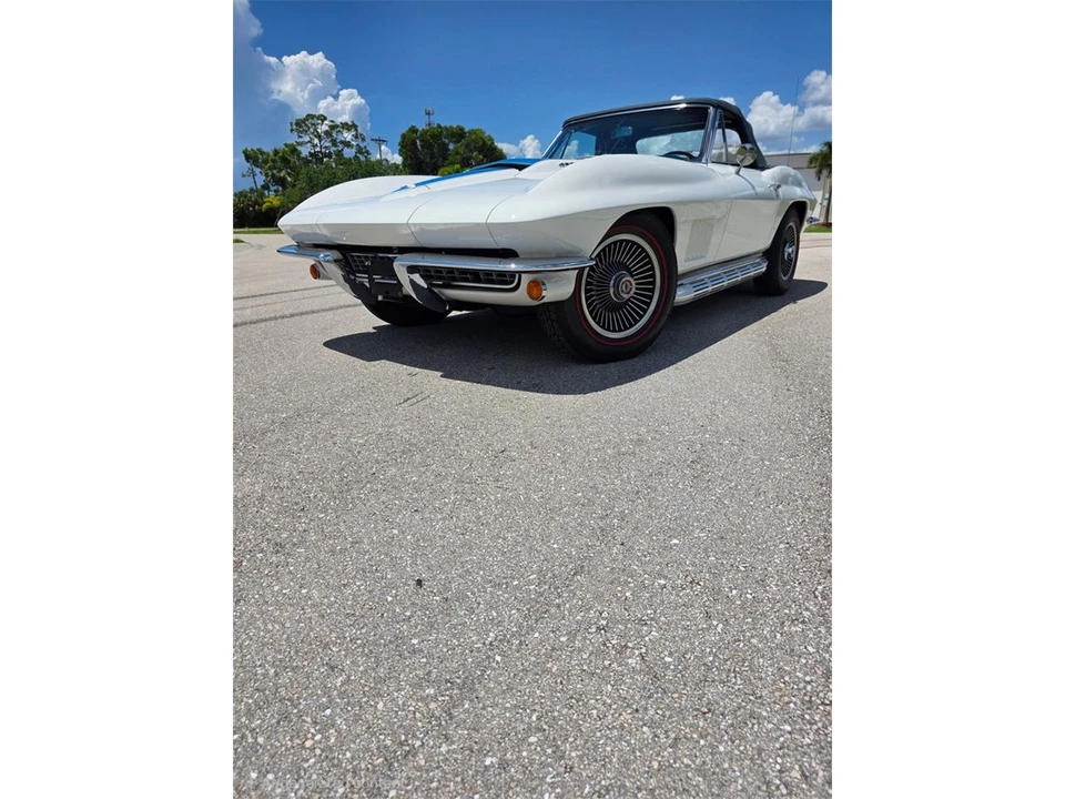 1967 Chevrolet Corvette C2 - Image 23 of 31