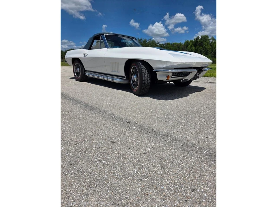 1967 Chevrolet Corvette C2 - Image 15 of 31