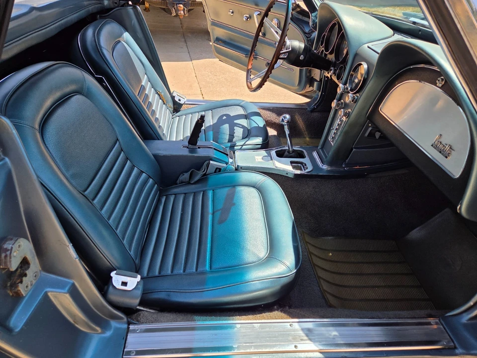 1967 Chevrolet Corvette C2 - Image 20 of 31