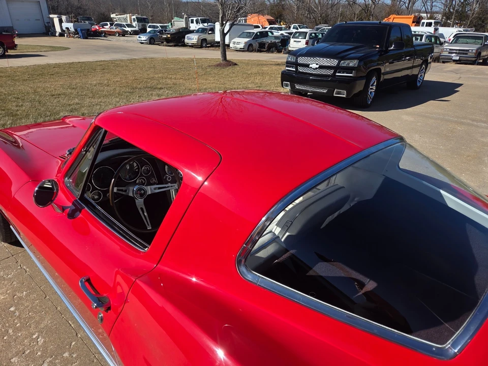 1967 Chevrolet Corvette C2 - Image 19 of 31