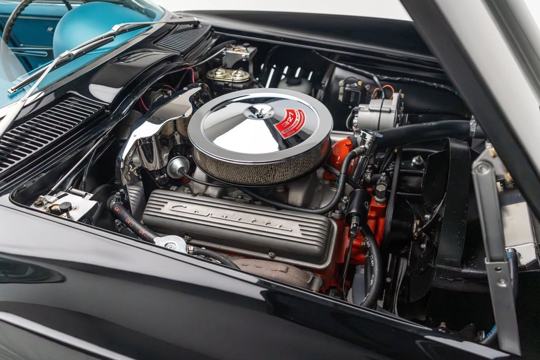 1967 Chevrolet Corvette C2 - Image 25 of 31