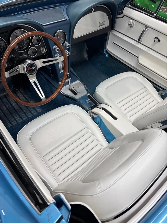 1967 Chevrolet Corvette C2 - Image 10 of 20