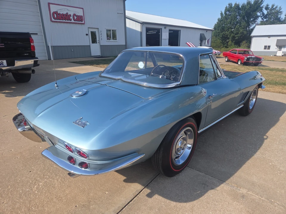 1967 Chevrolet Corvette C2 - Image 8 of 31