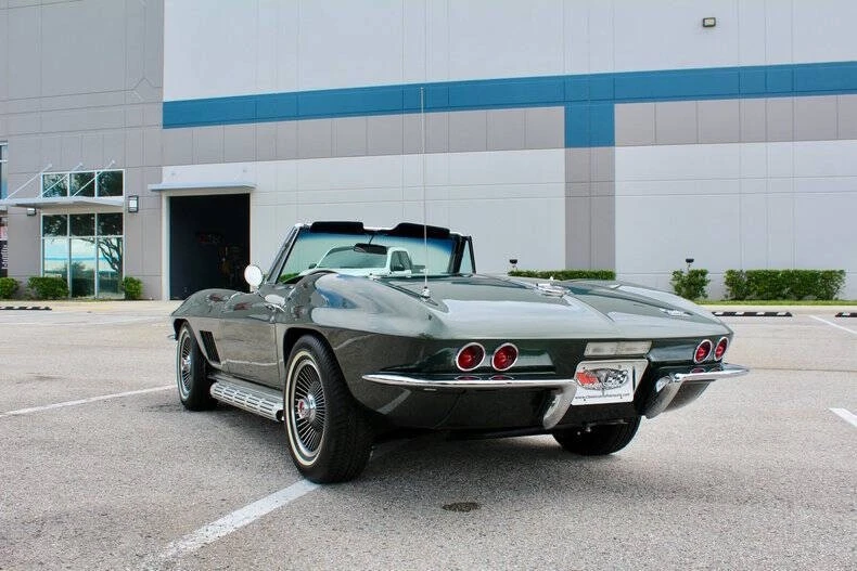 1967 Chevrolet Corvette C2 - Image 11 of 31