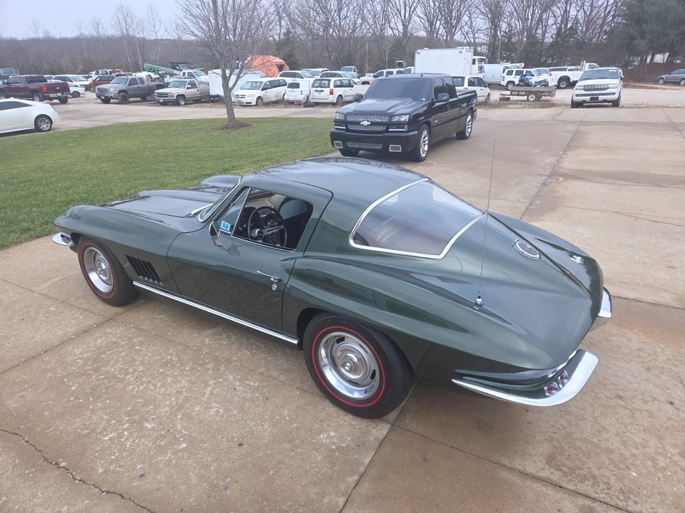 1967 Chevrolet Corvette C2 - Image 15 of 21