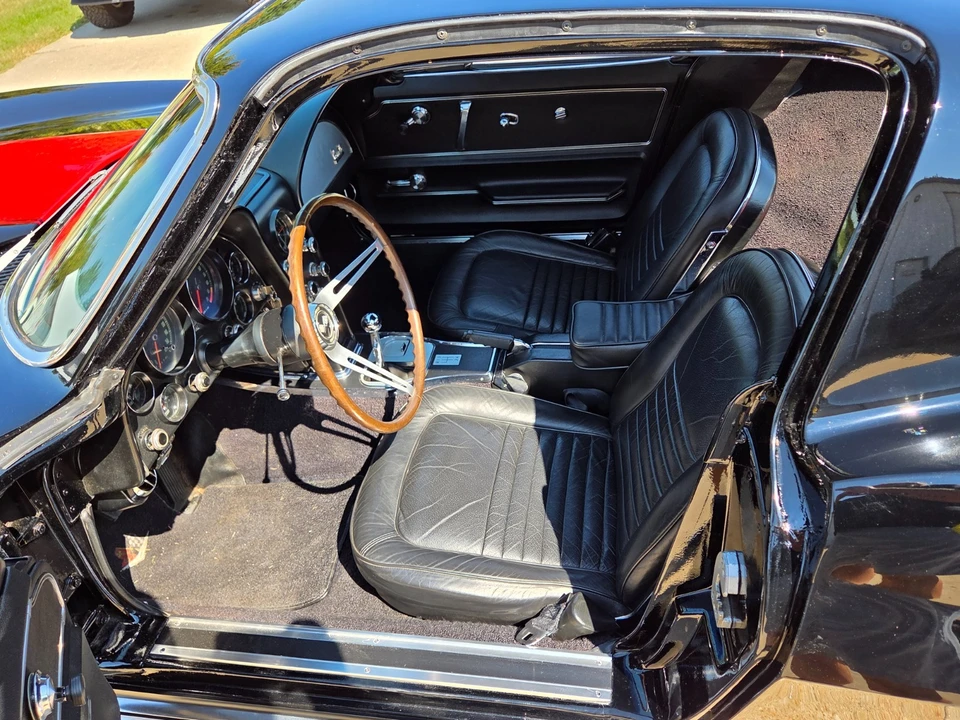 1967 Chevrolet Corvette C2 - Image 19 of 31